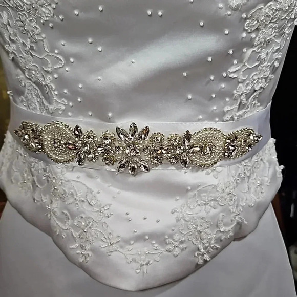 ( New Arrival ) Come Away With Me, 8pc. Wedding Tiara Ensemble - Picture 13 of 14